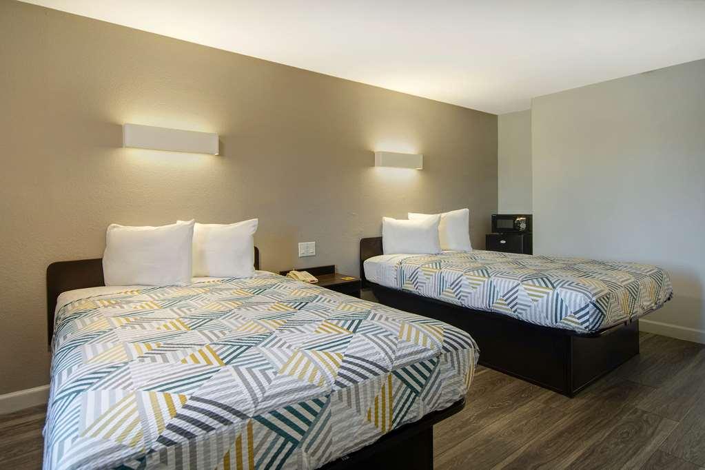 Motel 6 Fort Worth - Northside Номер фото