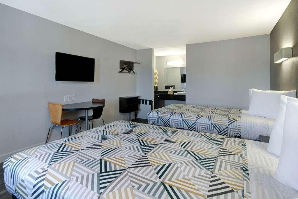 Motel 6 Fort Worth - Northside Номер фото