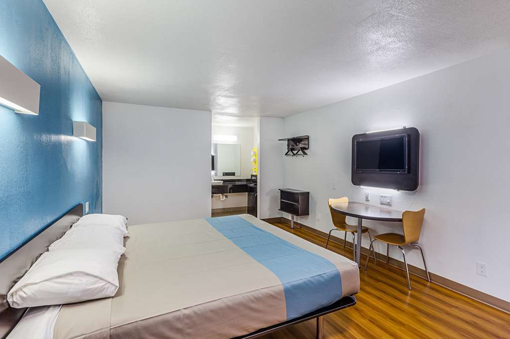 Motel 6 Fort Worth - Northside Номер фото